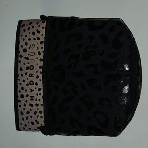 Hydrojug sleeve leopard Print Insulating Sleeve New In Package